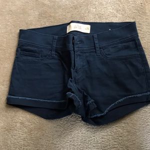 Hollister shorts size 3